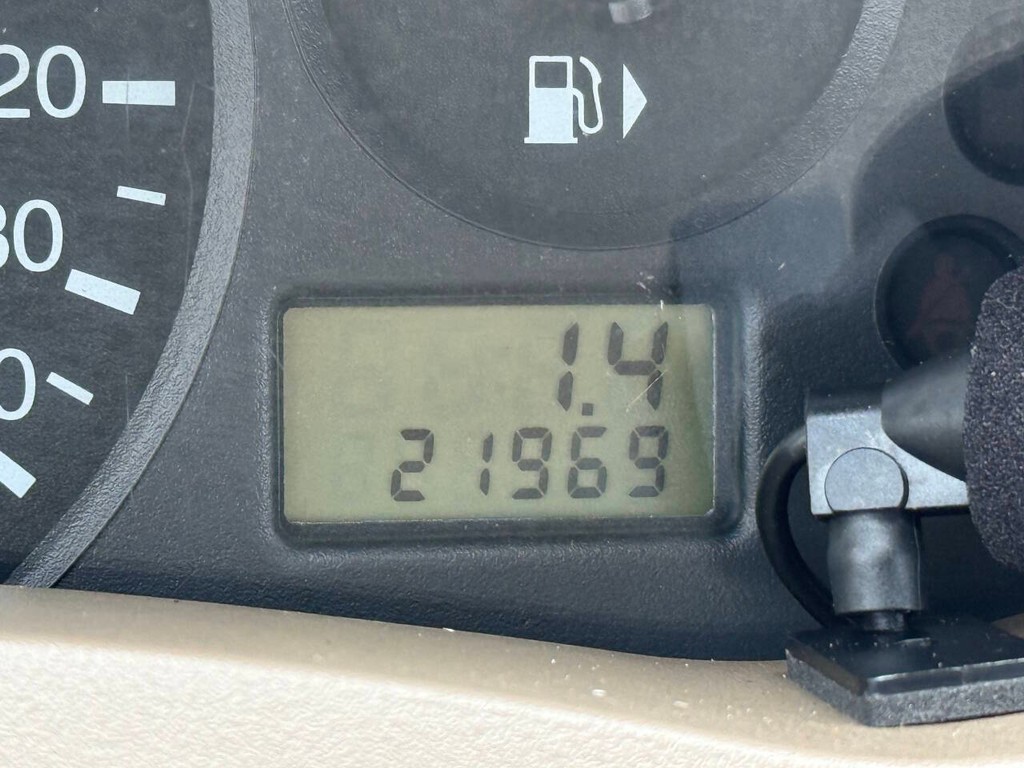 Ford Focus Sedan Vehicle Full-screen Gallery Image 30