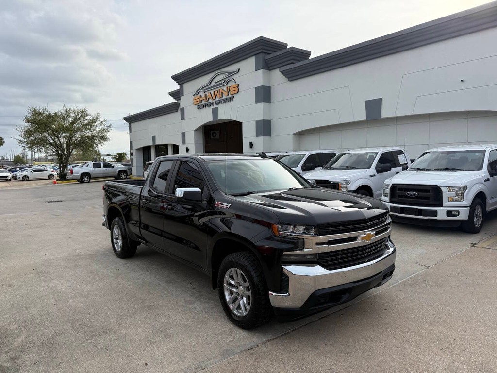 Chevrolet Silverado 1500 Vehicle Full-screen Gallery Image 42