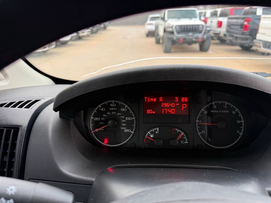 Ram ProMaster Cargo Van Vehicle Full-screen Gallery Image 23