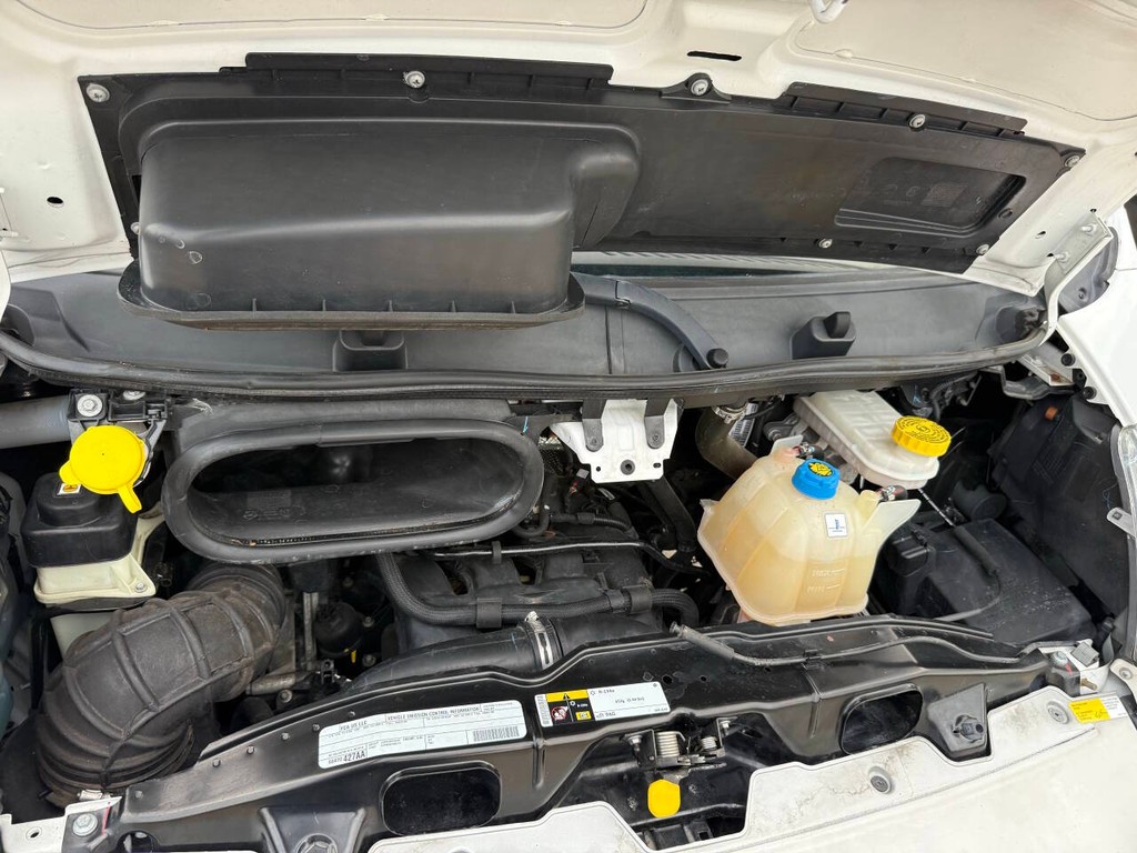 Ram ProMaster Cargo Van Vehicle Full-screen Gallery Image 26