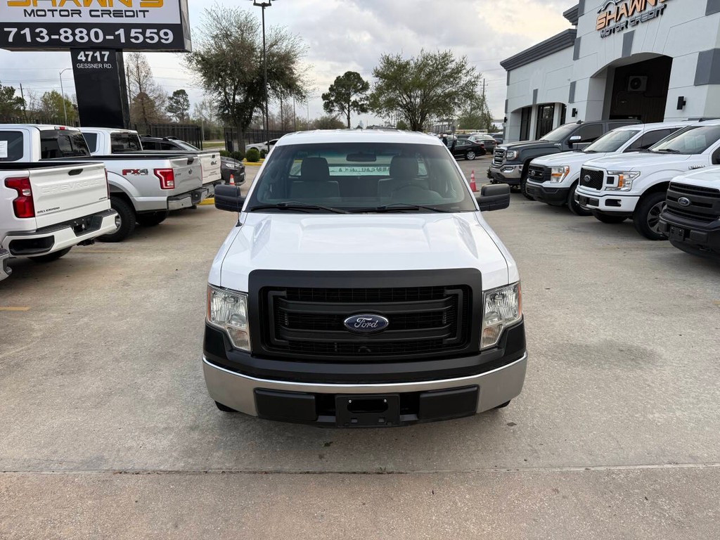 Ford F-150 Vehicle Full-screen Gallery Image 30