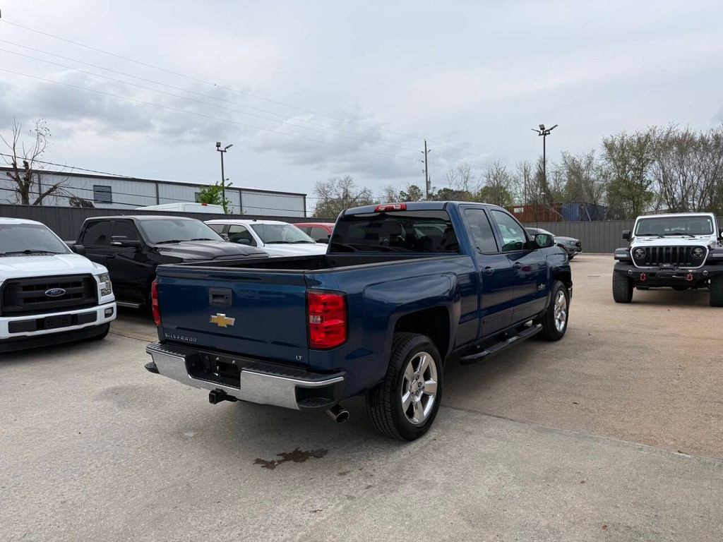 Chevrolet Silverado 1500 Vehicle Full-screen Gallery Image 05