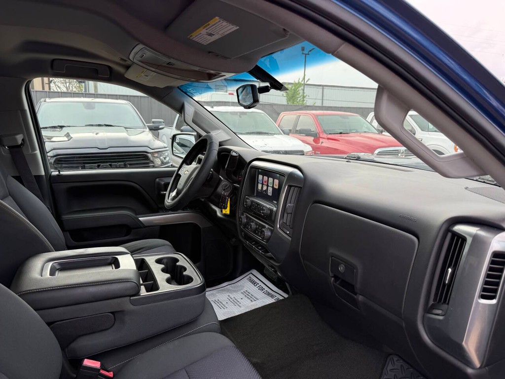 Chevrolet Silverado 1500 Vehicle Full-screen Gallery Image 09