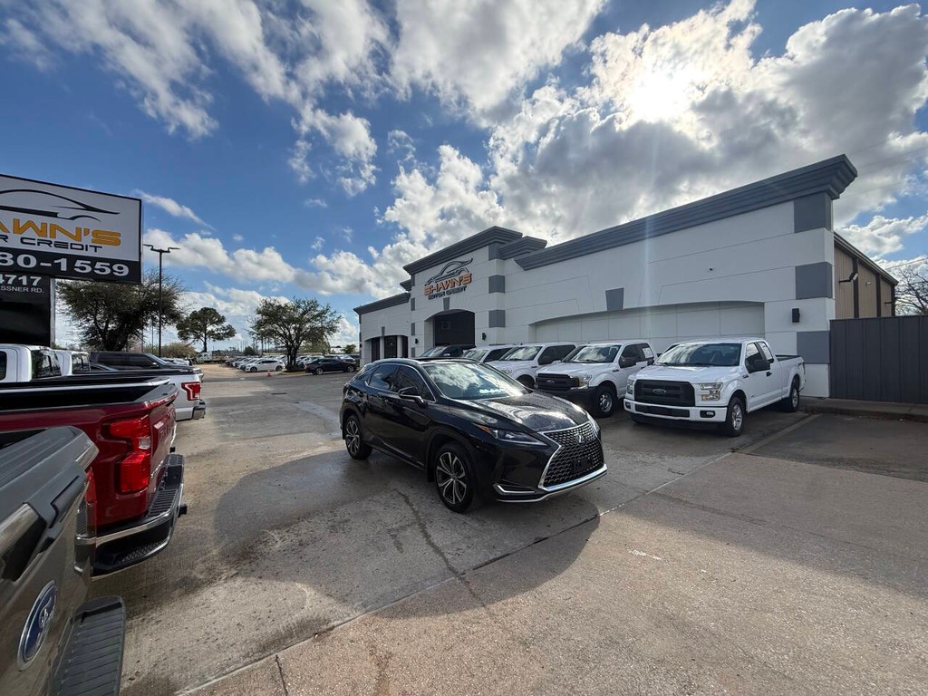 Lexus RX Vehicle Full-screen Gallery Image 44