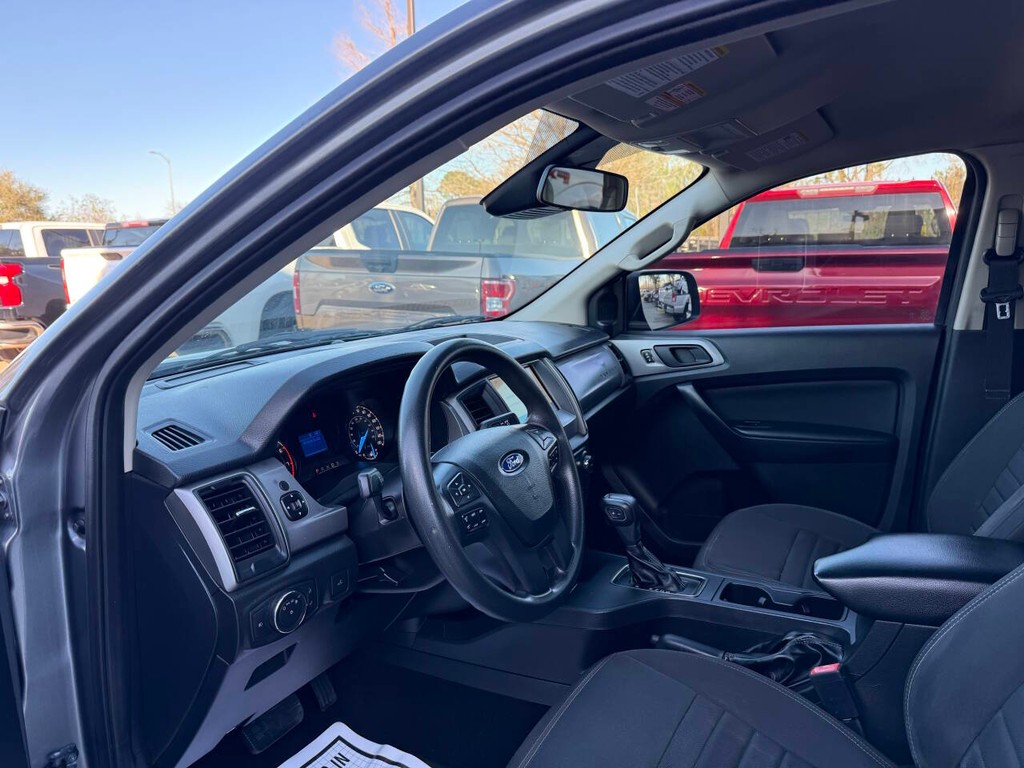 Ford Ranger Vehicle Full-screen Gallery Image 06