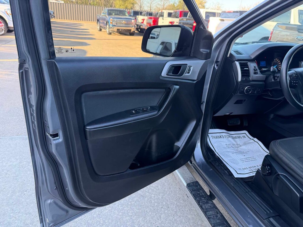 Ford Ranger Vehicle Full-screen Gallery Image 08