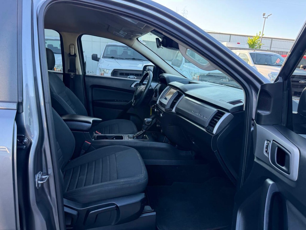 Ford Ranger Vehicle Full-screen Gallery Image 10