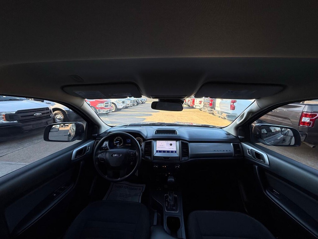 Ford Ranger Vehicle Full-screen Gallery Image 18