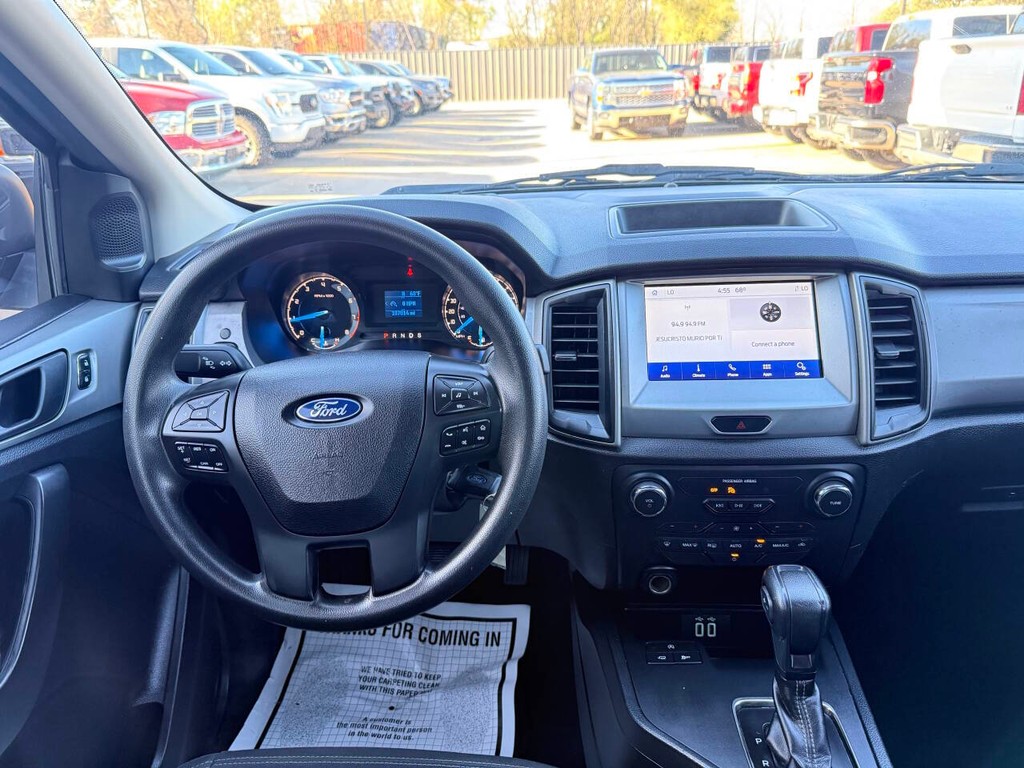 Ford Ranger Vehicle Full-screen Gallery Image 21