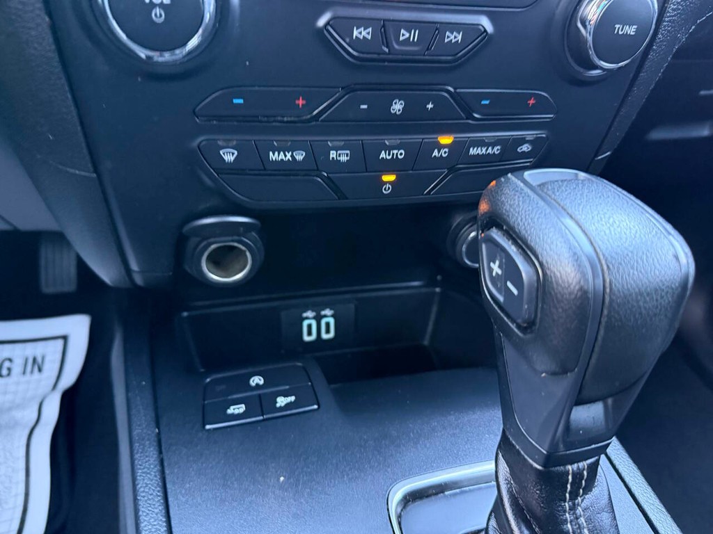 Ford Ranger Vehicle Full-screen Gallery Image 28