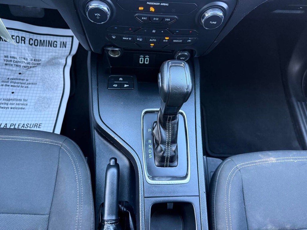 Ford Ranger Vehicle Full-screen Gallery Image 29