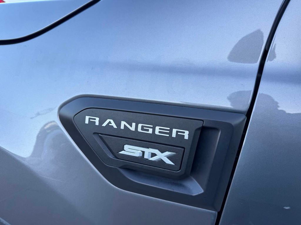 Ford Ranger Vehicle Full-screen Gallery Image 36