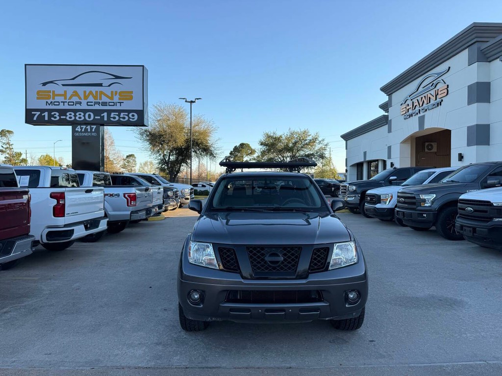 Nissan Frontier Vehicle Full-screen Gallery Image 38