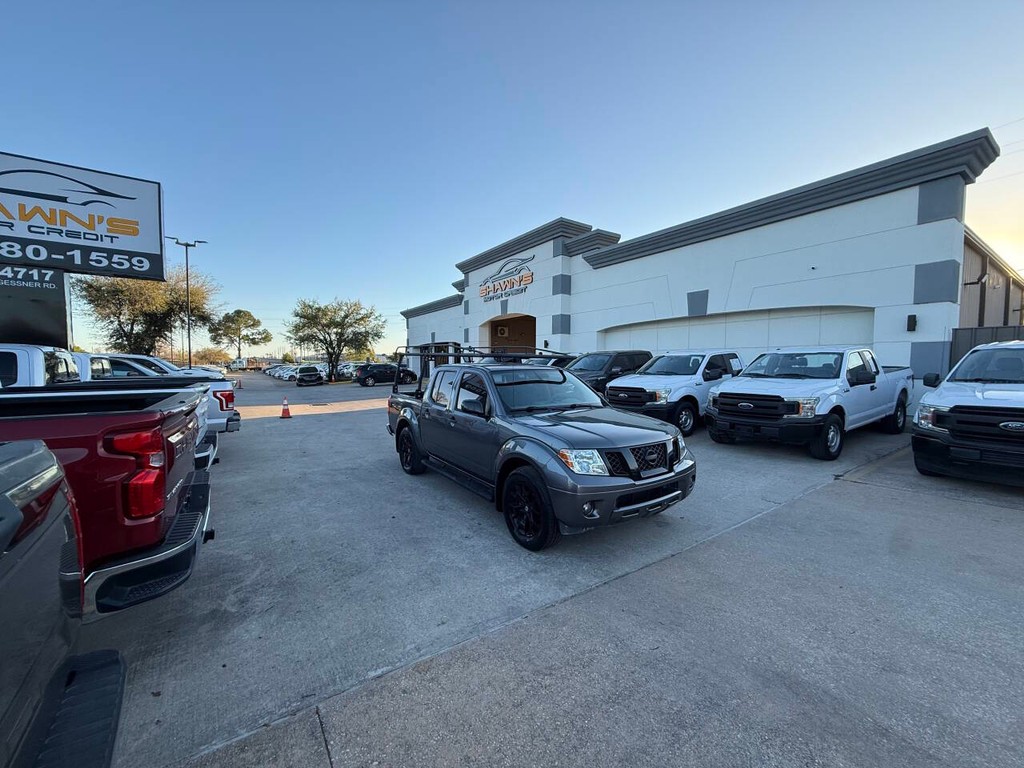 Nissan Frontier Vehicle Full-screen Gallery Image 42