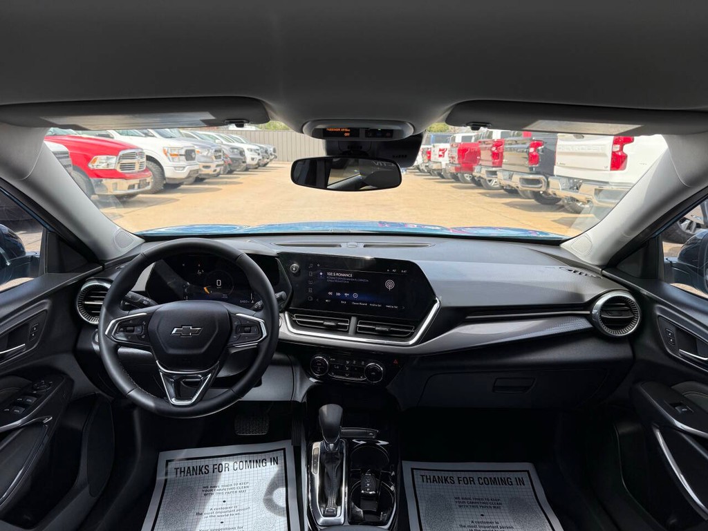 Chevrolet Trax Vehicle Full-screen Gallery Image 17