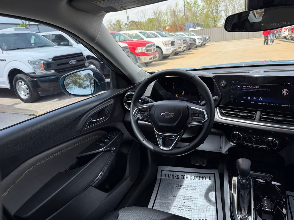 Chevrolet Trax Vehicle Full-screen Gallery Image 19