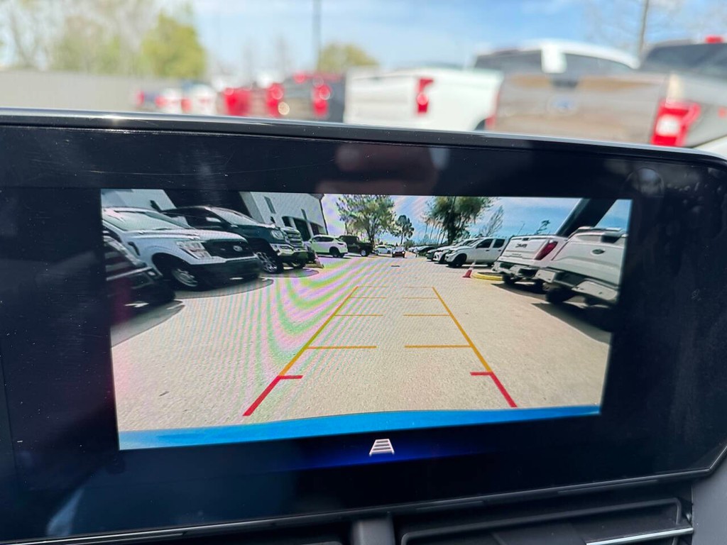 Chevrolet Trax Vehicle Full-screen Gallery Image 26