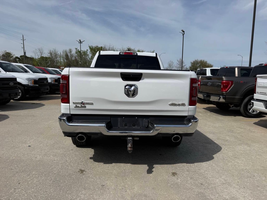 Ram 1500 Vehicle Full-screen Gallery Image 37