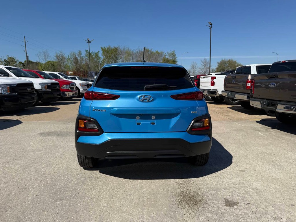 Hyundai Kona Vehicle Full-screen Gallery Image 36