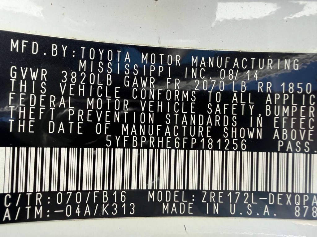 Toyota Corolla Vehicle Full-screen Gallery Image 33