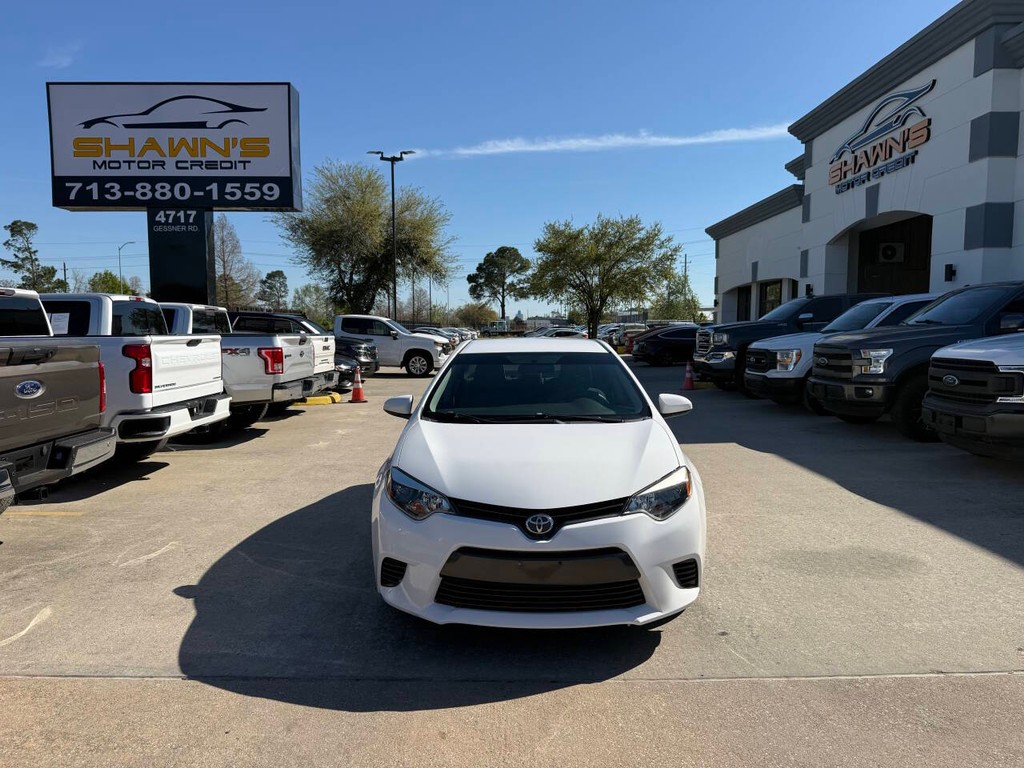 Toyota Corolla Vehicle Full-screen Gallery Image 39