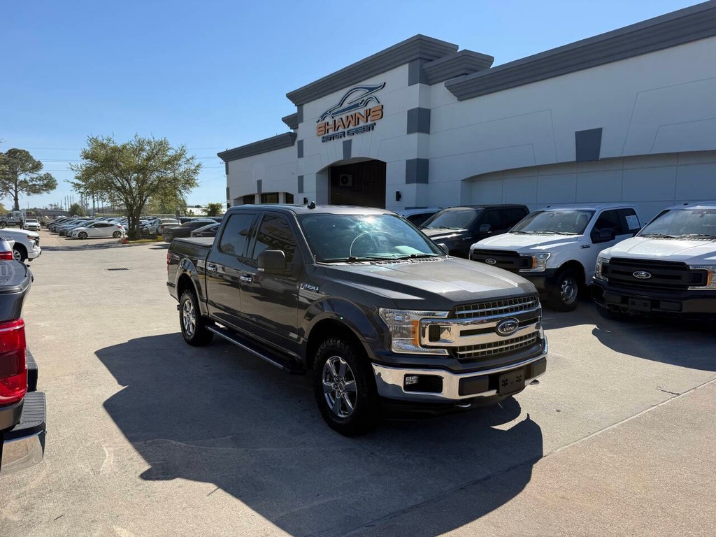 Ford F-150 Vehicle Full-screen Gallery Image 02