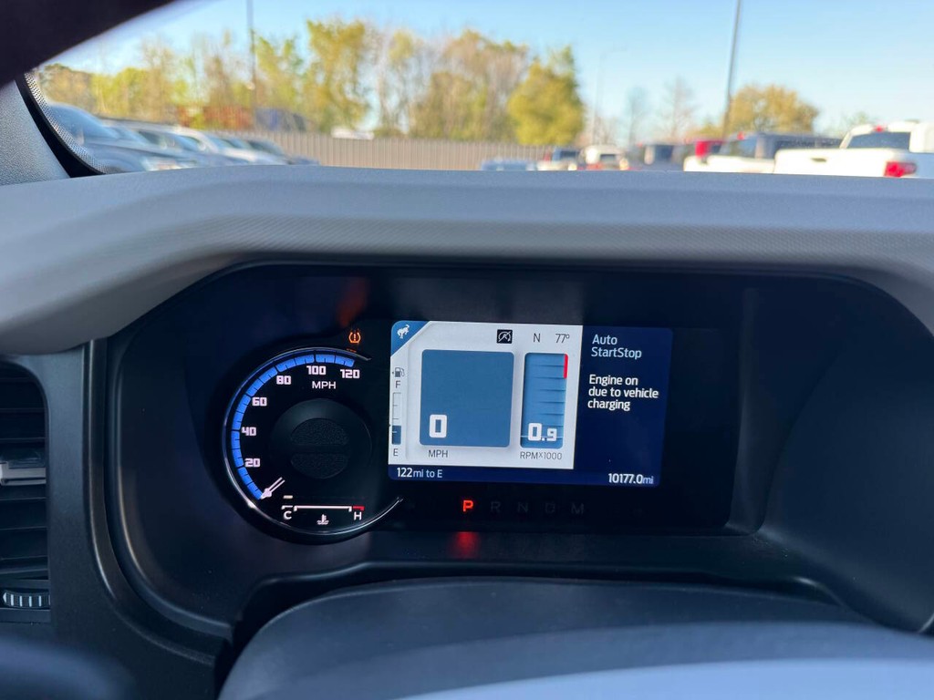 Ford Bronco Vehicle Full-screen Gallery Image 34