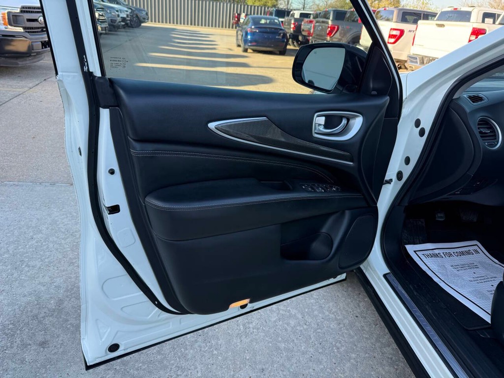 INFINITI QX60 Vehicle Full-screen Gallery Image 08