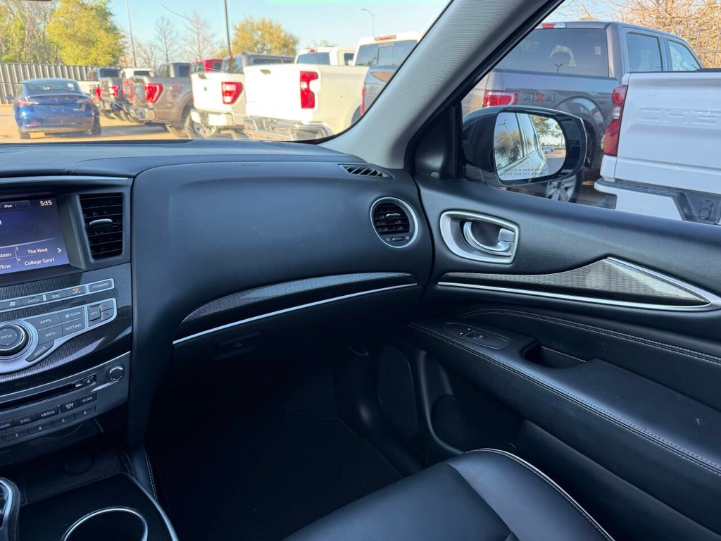 INFINITI QX60 Vehicle Full-screen Gallery Image 22