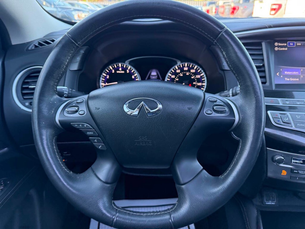 INFINITI QX60 Vehicle Full-screen Gallery Image 25