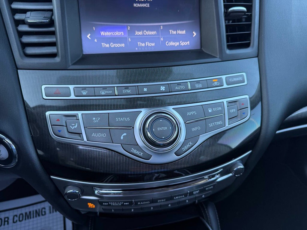 INFINITI QX60 Vehicle Full-screen Gallery Image 29