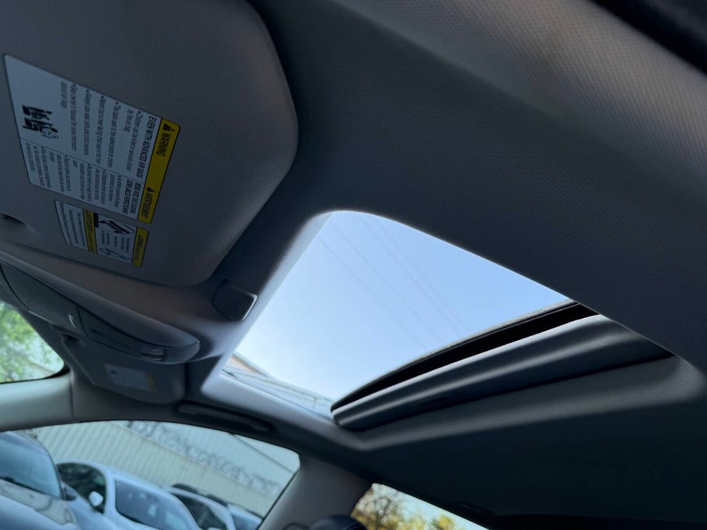 INFINITI QX60 Vehicle Full-screen Gallery Image 33