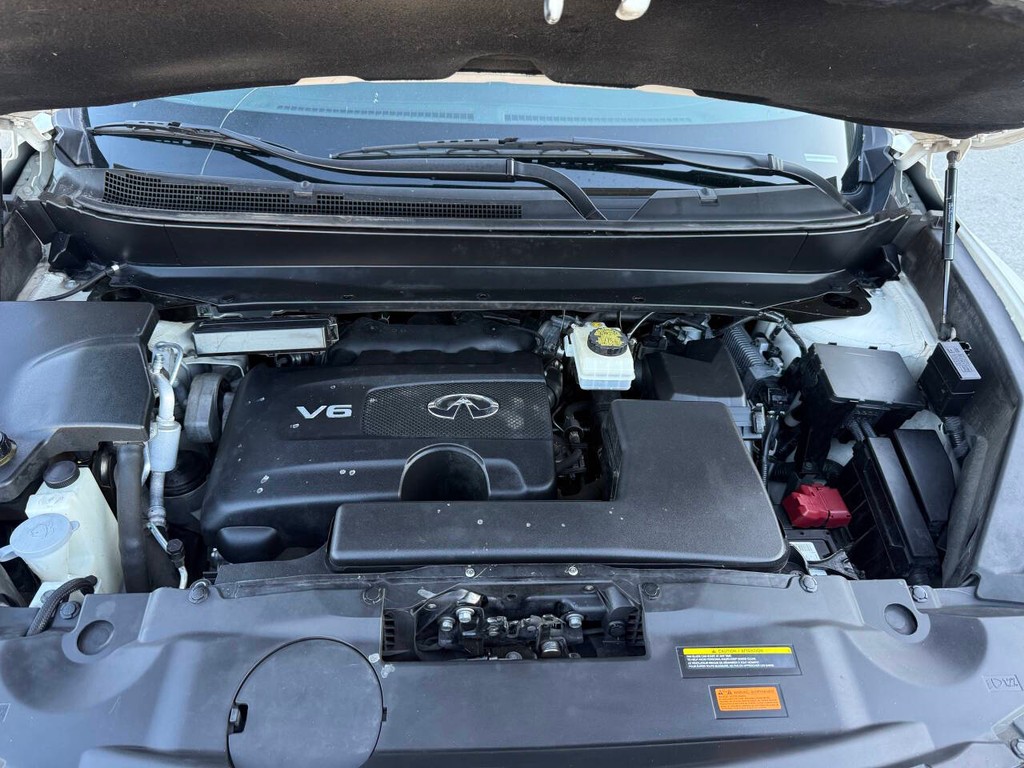 INFINITI QX60 Vehicle Full-screen Gallery Image 37