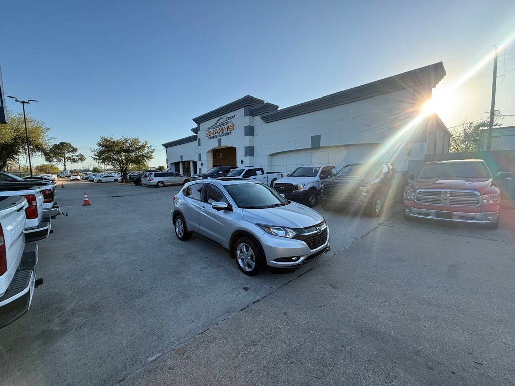 Honda HR-V Vehicle Full-screen Gallery Image 43