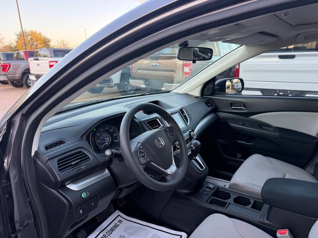 Toyota Highlander Vehicle Full-screen Gallery Image 06