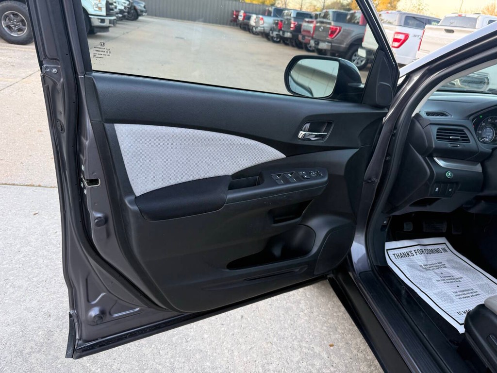 Toyota Highlander Vehicle Full-screen Gallery Image 08