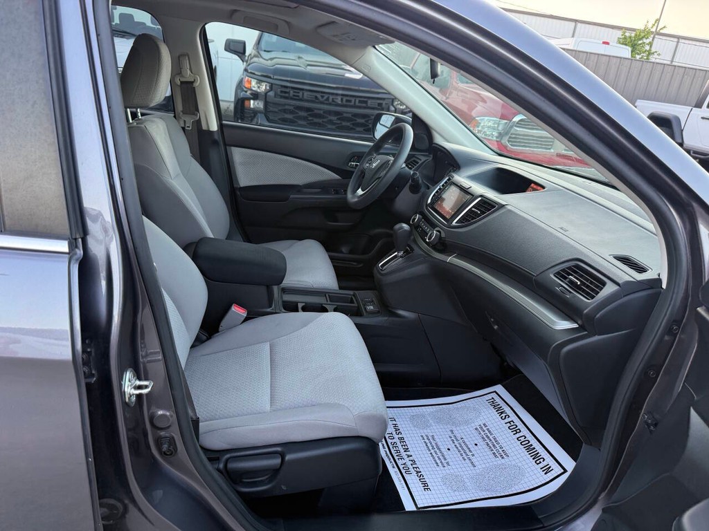 Toyota Highlander Vehicle Full-screen Gallery Image 10