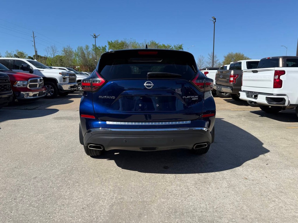 Nissan Murano Vehicle Full-screen Gallery Image 39