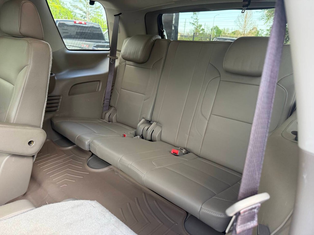 Chevrolet Tahoe Vehicle Full-screen Gallery Image 14