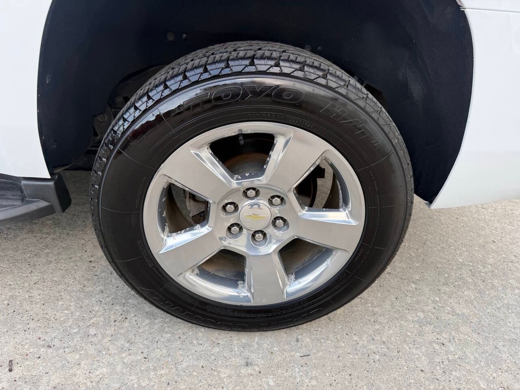 Chevrolet Tahoe Vehicle Full-screen Gallery Image 38