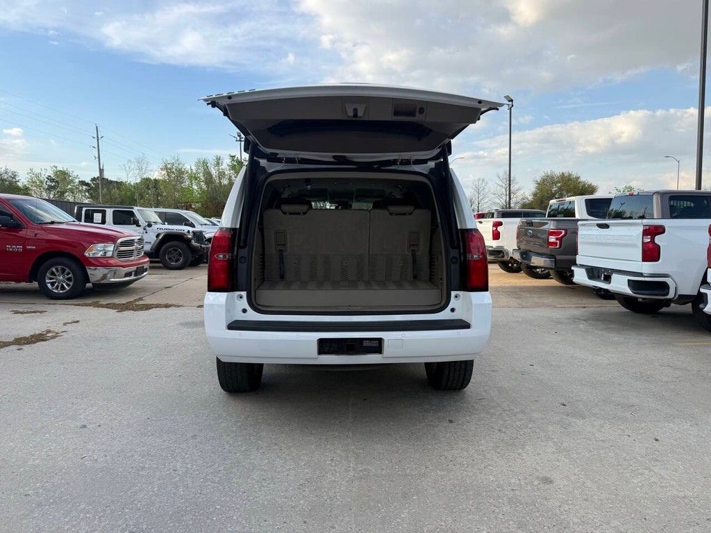 Chevrolet Tahoe Vehicle Full-screen Gallery Image 39