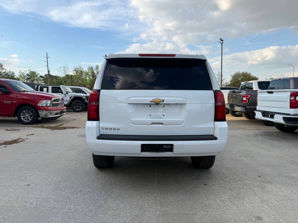 Chevrolet Tahoe Vehicle Full-screen Gallery Image 41