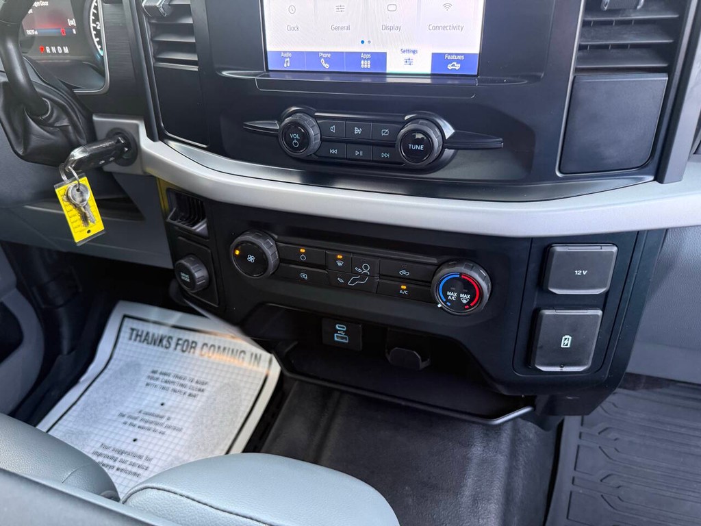 Ford F-150 Vehicle Full-screen Gallery Image 21