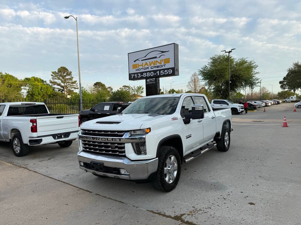 Chevrolet Silverado 2500HD Vehicle Full-screen Gallery Image 45