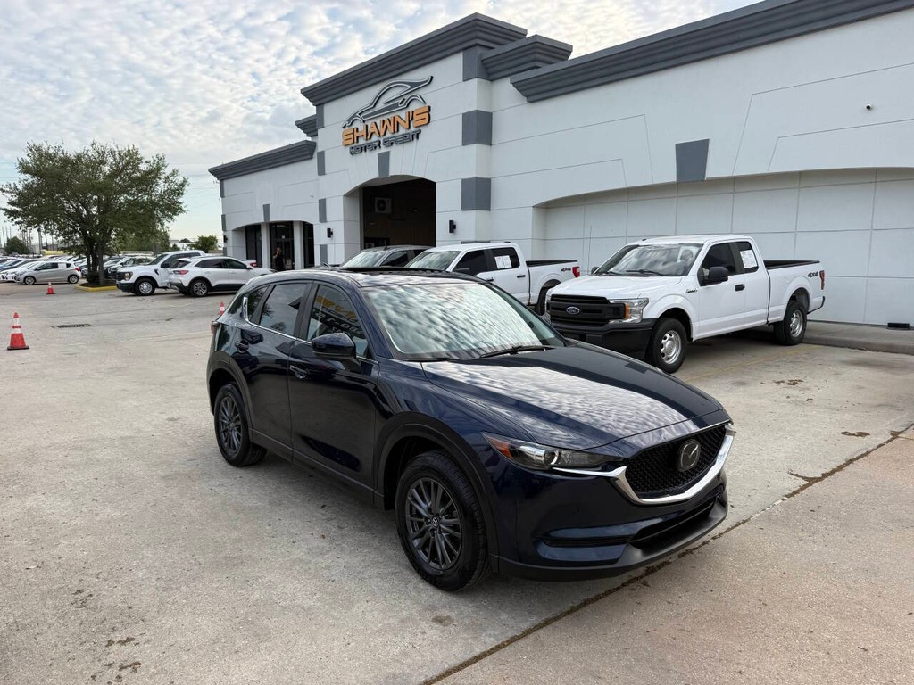 Mazda CX-5 Vehicle Full-screen Gallery Image 02