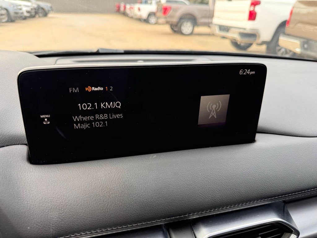 Mazda CX-5 Vehicle Full-screen Gallery Image 25