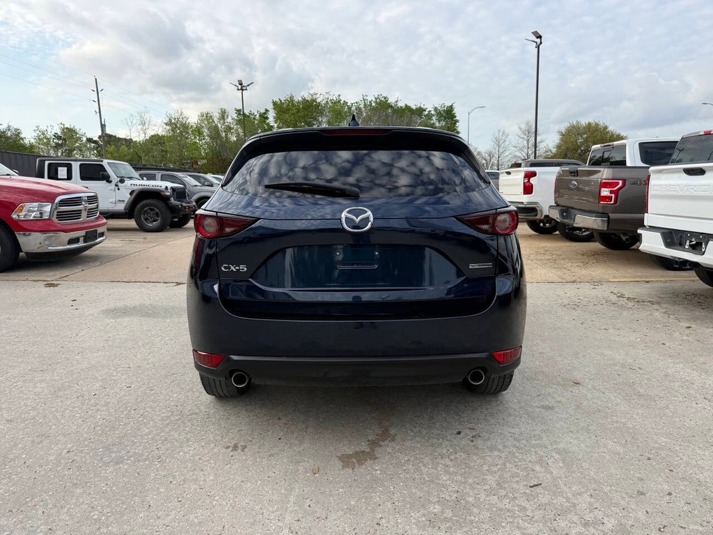 Mazda CX-5 Vehicle Full-screen Gallery Image 38