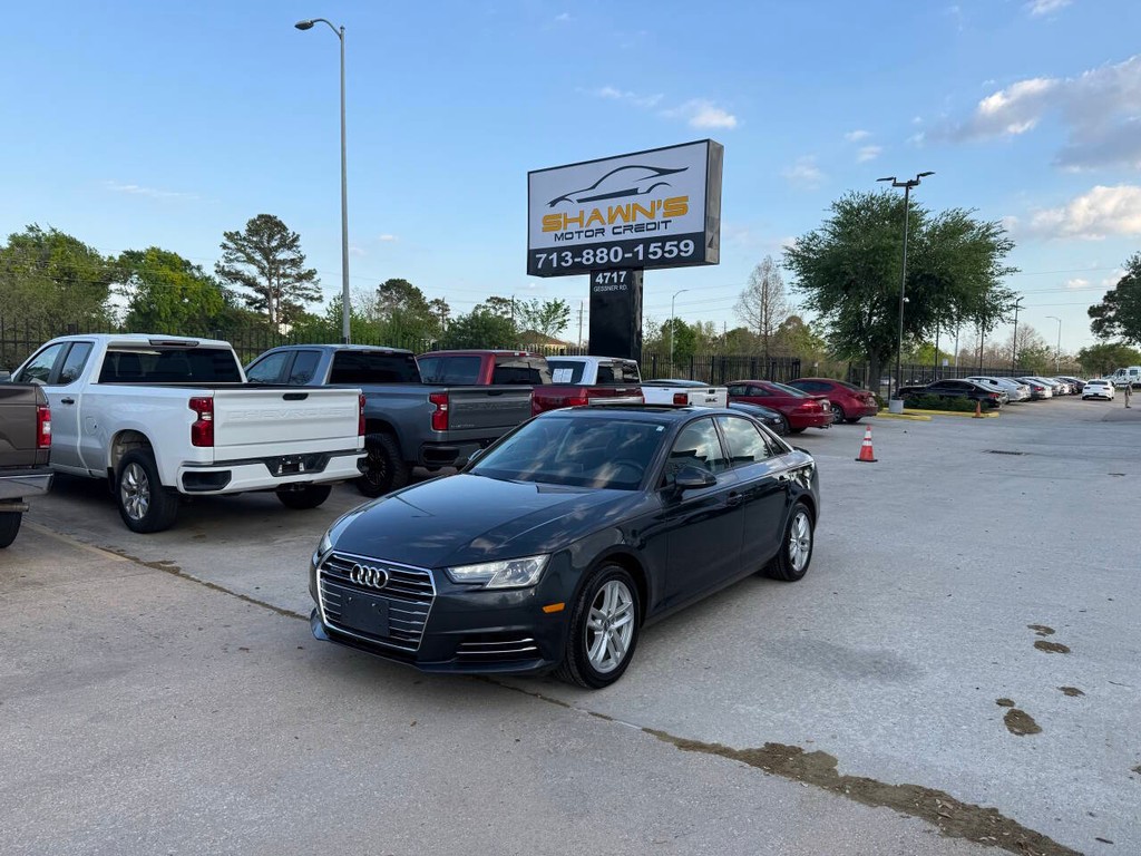 Audi A4 Vehicle Full-screen Gallery Image 03