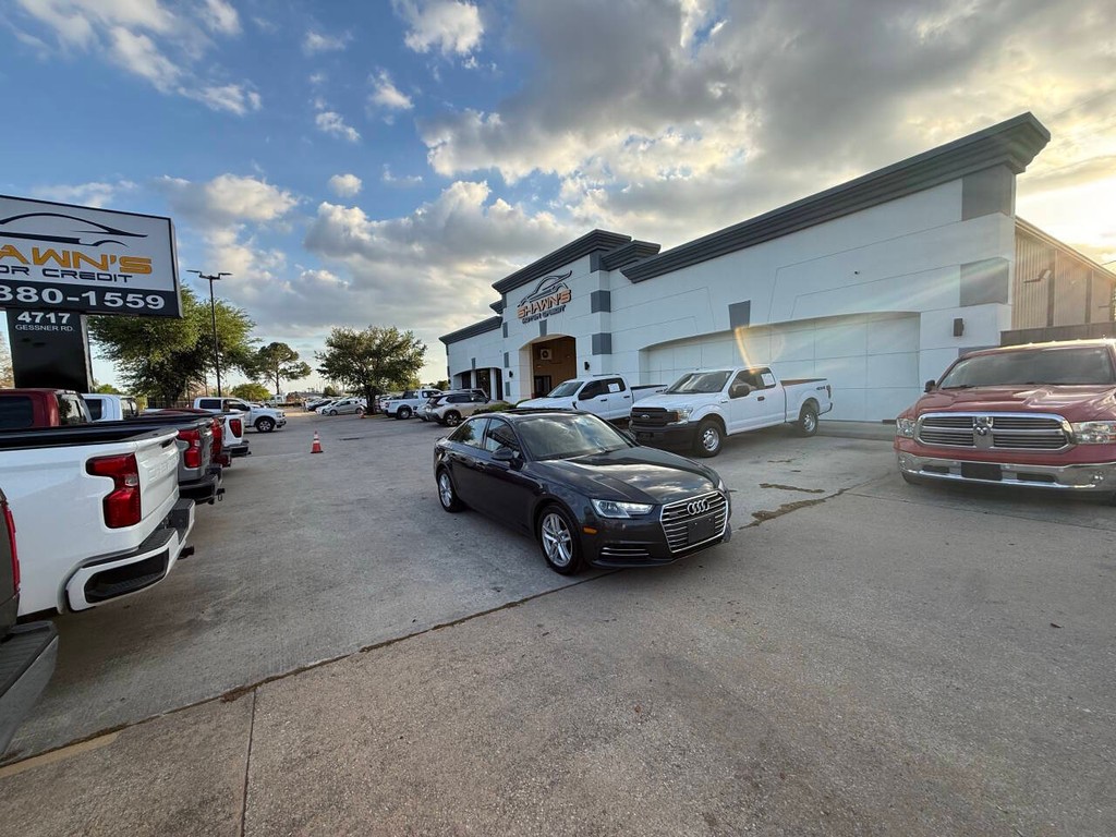 Audi A4 Vehicle Full-screen Gallery Image 43