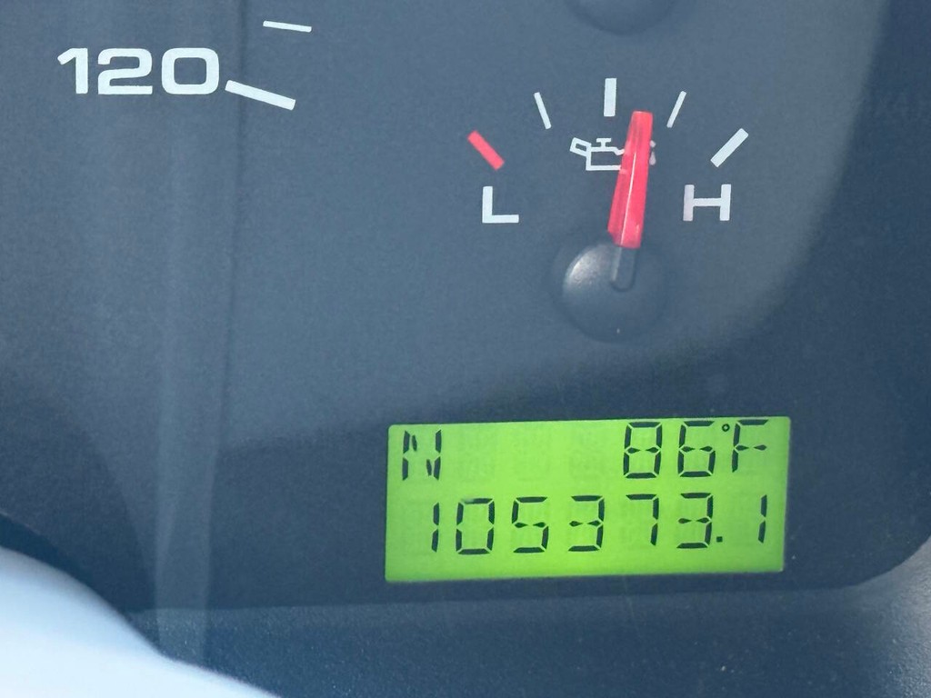 Ford F-150 Vehicle Full-screen Gallery Image 29